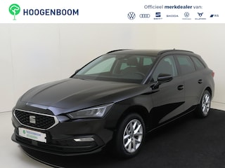 Seat Leon Sportstourer 1.0 eTSI Style Business Intense | Trekhaak | Parkeerassistent | Navigatie | Adaptieve cruise control | Achteruitrijcamera | CarPlay | 3-zone airco |