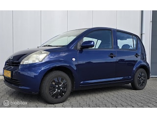 Daihatsu Sirion 2 1.0-12V Trend