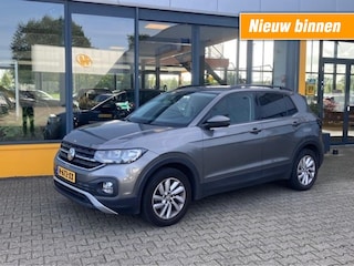 Volkswagen T-Cross 1.0 TSI Life - Navi/Apple/Android - trekhaak - all season