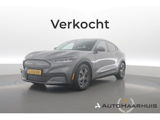 Ford Mustang Mach-E RWD 75 kWh | Rijklaar! | SOH 92% | Adapt. Cruise | Keyless | Leder | Stoel- stuurverw. | Camera | Dodehoek | Apple CarPlay