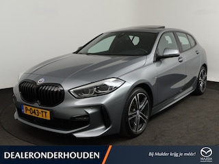 BMW 118i Business Edition | M-Sport • Schuifdak • LED • CarPlay • Sportstoelen