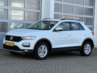 Volkswagen T-Roc 1.5 TSI 150PK Style Carplay ACC Camera Stoel+Stuurverw