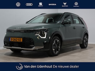 Kia Niro DynamicLine 64.8 kWh / Navigatie / Apple Carplay / Camera / Trekhaak