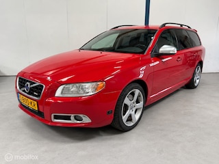 Volvo V70 2.5T R-Design AUTOMAAT / LEER / XENON