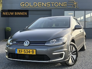 Volkswagen Golf ✓SOH 90.2%✓1e Eigenaar✓Dealer Onderhouden✓Warmtepomp✓Camera✓Carplay✓Navi✓Virtual Cockpit✓LED✓Pdc V+A✓Keyless✓Lm velgen✓Bj 12-2018✓N.A.P✓Apk tot 01-2027