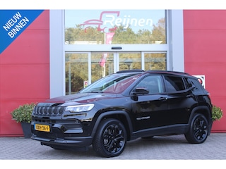 Jeep Compass 4xe 240PK Plug-in Hybrid Electric NORTH STAR | PANORAMA SCHUIF/KANTEL DAK | WINTERPACK: STOEL/STUUR/PARKEERNSENSOREN/RUITENSPROEIER VERWARMBAAR | SAFETY PACK: 360° CAMERA/DODEHOEK BEWAKING/BUITENSPIEGELS MET INSTAPVERLICHTING | 10,1" TOUCHSCREEN MET NAVIGATIE/ADAPTIVE CRUISE CONTROL INCL LANE CENTERING ASSIST/VERKEERSBORDEN INFORMATIE/DRAADLOZE TELEFOONLADER/HANDSFREE ELEKTRISCH BEDIENBARE ACHTERKLEP | PREMIUM AUDIO SYSTEEM MET 9 SPEAKERS & SUBWOOVER "ALPINE" | KEYLESS ENTRY | DRAADLOZE APPLE CARPLAY/ANDROID AUTO | 18" LICHTMETALEN VELGEN | ALL SEASON BANDEN |