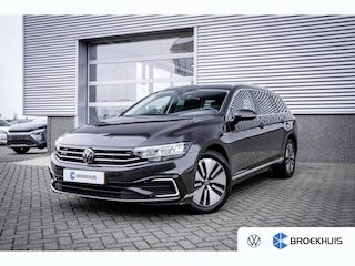 Volkswagen Passat Variant 1.4 TSI PHEV GTE Business SOH (94%) | Achteruitrijcamera | Volledig digitaal instrumentenpaneel | Voorstoelen verwarmd