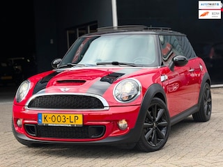 Mini Mini 3-Deurs 1.6 Chili PANO/HARMAN KARDON/XENON/6-BAK | KEURIGE AUTO !
