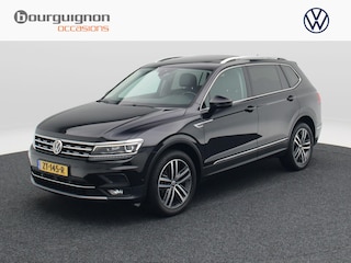 Volkswagen Tiguan 1.4 TSi 150 Pk Automaat Highline Business R 7 Pers | Trekhaak | Carplay | Panoramadak | Virtual Cockpit | Adaptive Cruise | Stoel verwarming |19 Inch