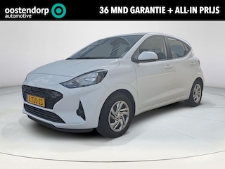 Hyundai i10 1.0 Comfort Smart 5-zits Automaat | 5.357 originele kilometers | Navigatie | Trekhaak | Rijklaaprijs!
