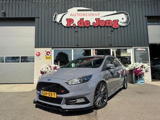 Ford Focus 2.0 ST-2 Wagon Winterpakket Maxton RS velgen Recaro Liefhebbers auto!