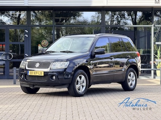 Suzuki Grand Vitara 2.0-16V Shogun | 4x4 | Trekhaak | Airco | N.A.P