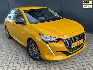 Peugeot 208 1.2 PureTech Active Pack/Automaat/Navi/Carplay/parksensoren/trekhaak