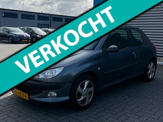 Peugeot 206 1.6-16V Gentry