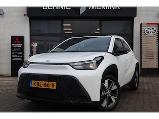 Toyota Aygo Hybrid 115 play | LM Velgen | Stoelverwarming