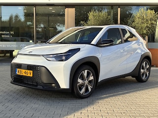 Toyota Aygo Hybrid 115 play | LM Velgen | Stoelverwarming