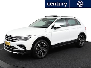 Volkswagen Tiguan 1.4 TSI eHybrid Edition / Pano-Dak / Camera / Elek. Klep / Clima / Virtual
