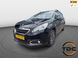 Peugeot 2008 1.2 VTi NAVI PDC PANO AIRCO CRUISE