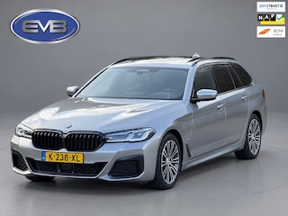 BMW 5-serie Touring 530e M sport PLUS, panoramadak, electr trekhaak, lazer, VOL OPTIES! 1 e eigenaar, Origineel NL auto met nap