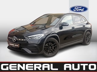 Mercedes-Benz GLA 200 AMG Line, Automaat, Alcantara
