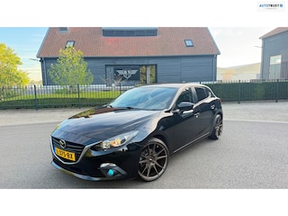 Mazda 3 2.0 TS 170 PK AIRCO/ECC NAVIGATIE 19" VELGEN