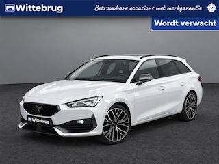Cupra Leon 1.4 e-Hybrid DSG VZ Performance / Panorama dak / Stoel verwarming / Achteruitrij camera / 19''