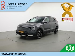 Kia Niro DynamicPlusLine | 64.8 kWh SOH 100% | Geen import | Trekhaak | Schuifdak