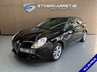 Alfa Romeo Giulietta 1.4 T Distinctive Clima | Navi | Cruise control | 16" | PDC | Led | Nieuwe Distributieriem