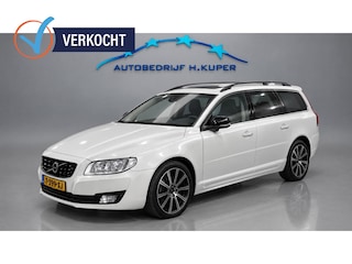 Volvo V70 2.0 T4 Inscr. Ed. | Pano | Trekhaak | Cruise | Navi |