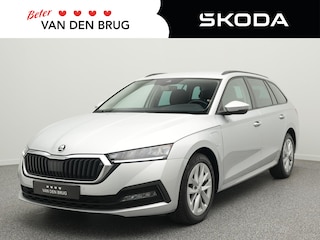 Skoda Octavia Combi 1.4 TSI iV PHEV Business Edition 204 pk DSG | Dealer onderhouden | LED | Navigatie | Climate control | Cruise Control | Verwarmd Stuurwiel