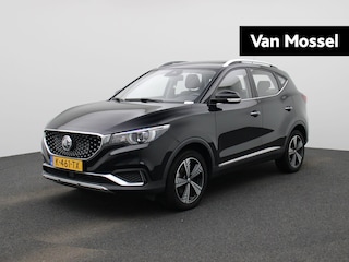 MG ZS EV Luxury 45 kWh | Automaat | Panoramadak | Leder | Navigatie | Airco | Achteruitrijcamera | Apple Carplay / Android Auto | Stoelverwarming | Lichtmetalen Velgen | Trekhaak