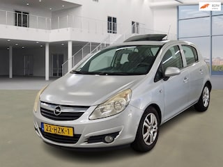 Opel Corsa 1.2-16V Enjoy AUTOMAAT PANO TREKHAAK 2 X SLEUTELS