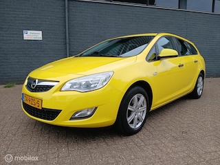 Opel Astra Sports Tourer 1.4 Koude Airco/Apk 06-'27