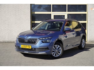 Skoda Kamiq 1.0 TSI Business Edition BJ2021 Led | Pdc | Navi | Dynamische knipperlichten V+A | Sideskirts | Elek. trekhaak | App-Connect | Virtual cockpit | Climate control | Cruise control | Verwarmde voorstoelen | Getint glas
