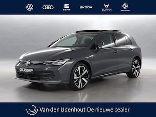 Volkswagen Golf 1.5 eHybrid 204pk Life Edition DSG | Panoramadak | Stoel+Stuurverwarming | Camera Demo Jesse