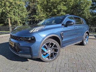 Lynk & Co 01 1.5 PHEV | NETTE AUTO! | Trekhaak | Pano | Memory | 360º | Infinity | PDC | ACC |