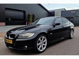 BMW 318i Business Line NAVI PSENSOR CRUISE 2 X SLEUTELS