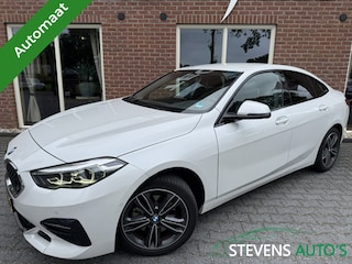 BMW 218i Introduction Ed Sport CAMERA / SPORTSTOELEN / LED / CARPLAY / DAB+