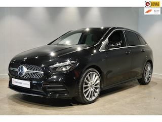 Mercedes-Benz B-klasse 250 e Premium Plus AMG Sfeer|ACC||Trekhaak|Stoelverwarming