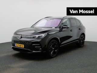 Volkswagen Tiguan 1.5 eHybrid R-Line Edition 272 PK| Origineel Nederlands | Panoramadak | LEDER Interieur | Trekhaak | 360 Camera | Stoelventilatie | Stoelverwarming Voor & Achter | LED Matrix | 20 Inch Velgen