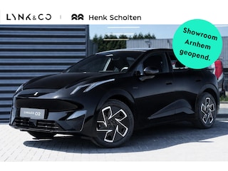 Lynk & Co 02 Business Edition 66 kWh | 1600KG Trekgewicht | Stoelverwarming | Apple CarPlay | Android Auto | Achteruitrijcamera | Panoramadak | Elektrische Achterklep | Keyles Entry | Regensensor |