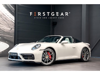 Porsche 911 3.0 Targa 4 *Exclusive Manufaktur / BOSE / Sport-Chrono / Hefsysteem-vooras / Sport-design / Sportstoelen Plus*