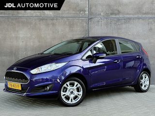 Ford Fiesta 1.0 Style Ultimate | Navigatie | Airco | Parkeersensoren | Dealer onderhouden |