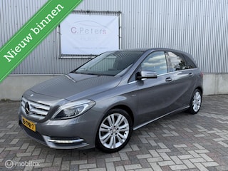 Mercedes-Benz B-klasse 200 157pk Ambition Automaat 2012 / Leer / Xenon / Trekhaak / NAP