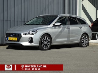Hyundai i30 Wagon 1.4 T-GDI Premium Automaat | Pano | Trekhaak | LED | Stoel-&Stuurverwarming