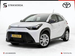 Toyota Aygo Hybrid 115 play