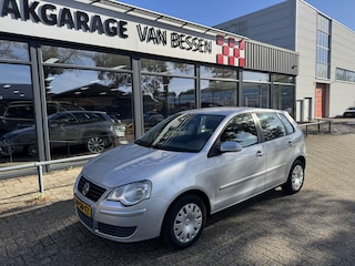 Volkswagen Polo 1.4-16V Turijn AUTOMAAT-AIRCO-5DRS