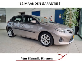 Toyota Auris 1.3 VVT-i | Climat | LM wielen | P-sensoren | Apple/Android |