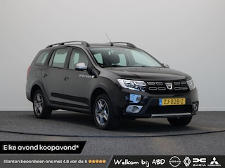 Dacia Logan TCe 90pk Stepway | Trekhaak | Parkeersensoren Achter | Navigatie |