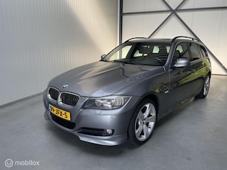 BMW 3-serie Touring 330xd High Executive